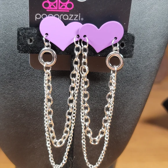 Paparazzi Lavender Heart Silver Chain Earrings - Picture 1 of 1